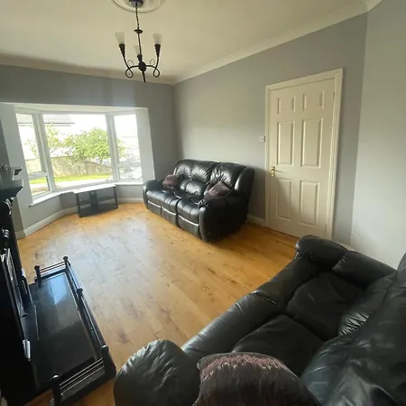 בית נופש 19 College