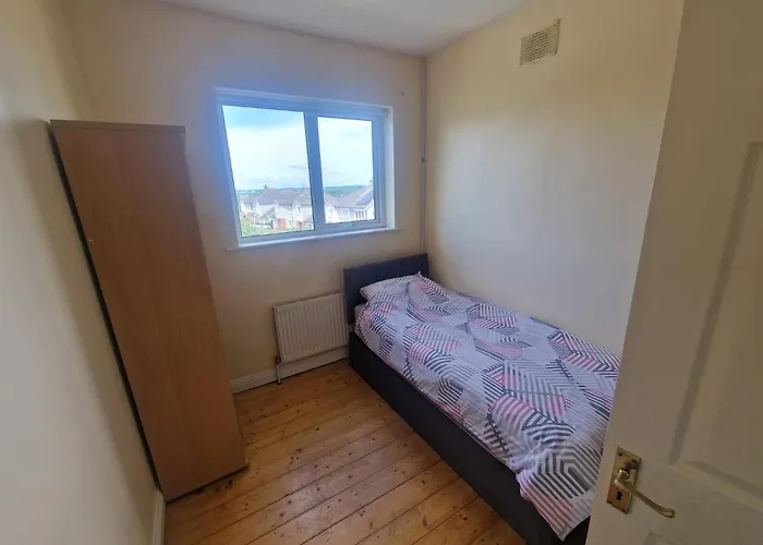 19 College * Wexford